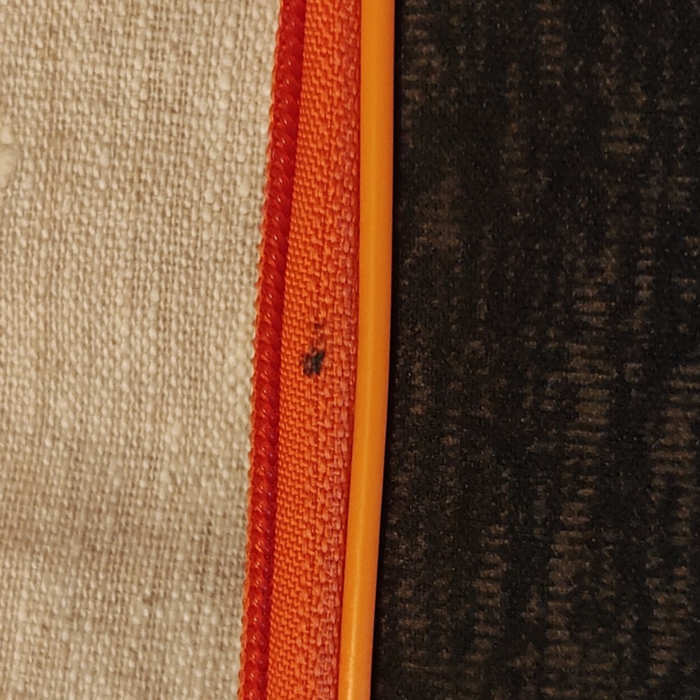 COMPUTER PROTECTOR SLEEVE FOLD - Picture 8 of 12